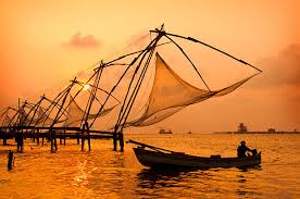 COCHIN, MUNNAR, THEKKADY & ALLEPPEY TOUR PACKAGE